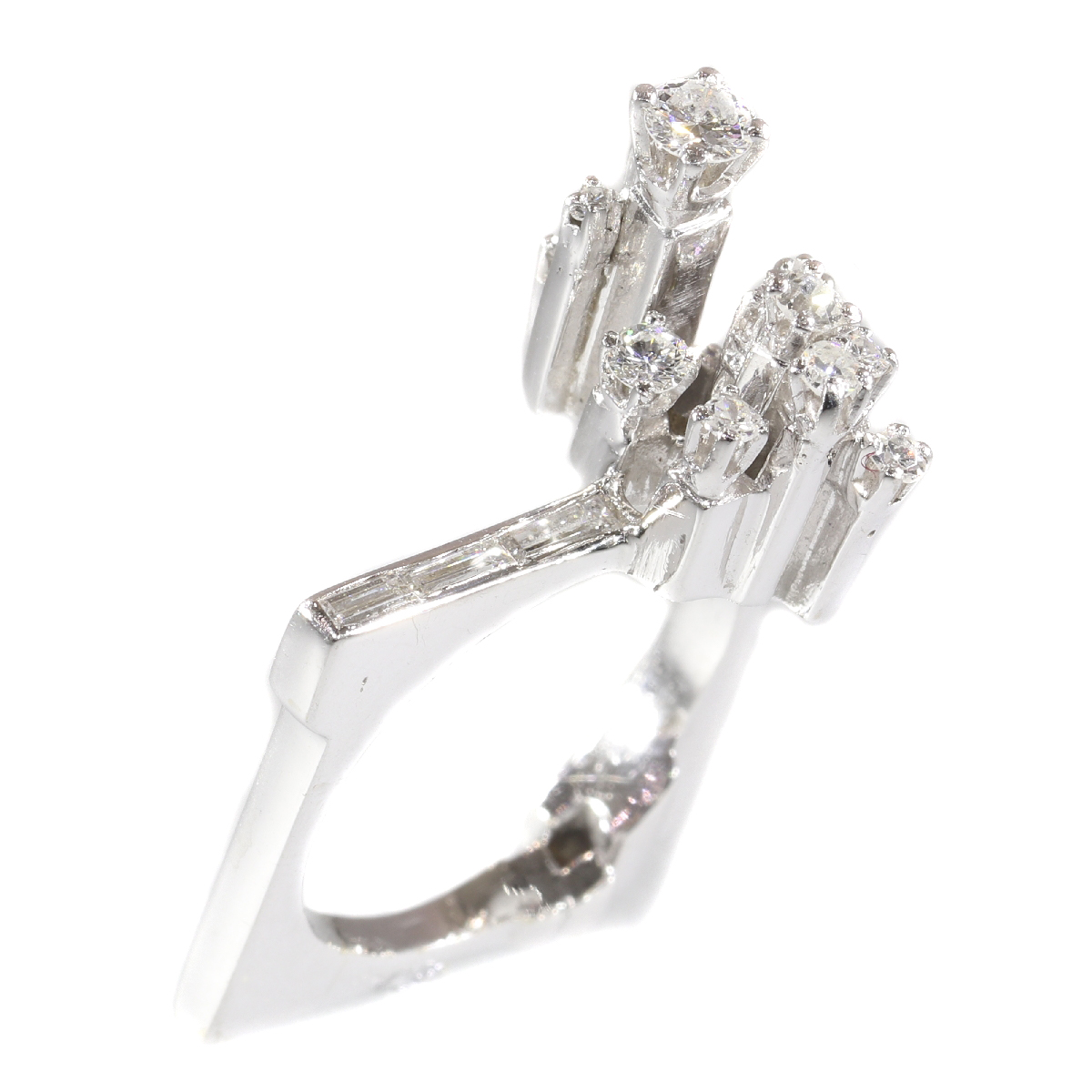 French Vintage Sixties strong design artist Vendome platinum diamond ring